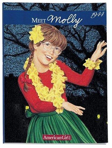 Book cover photo for Meet Molly: An American Girl (American Girls: Molly, #1)